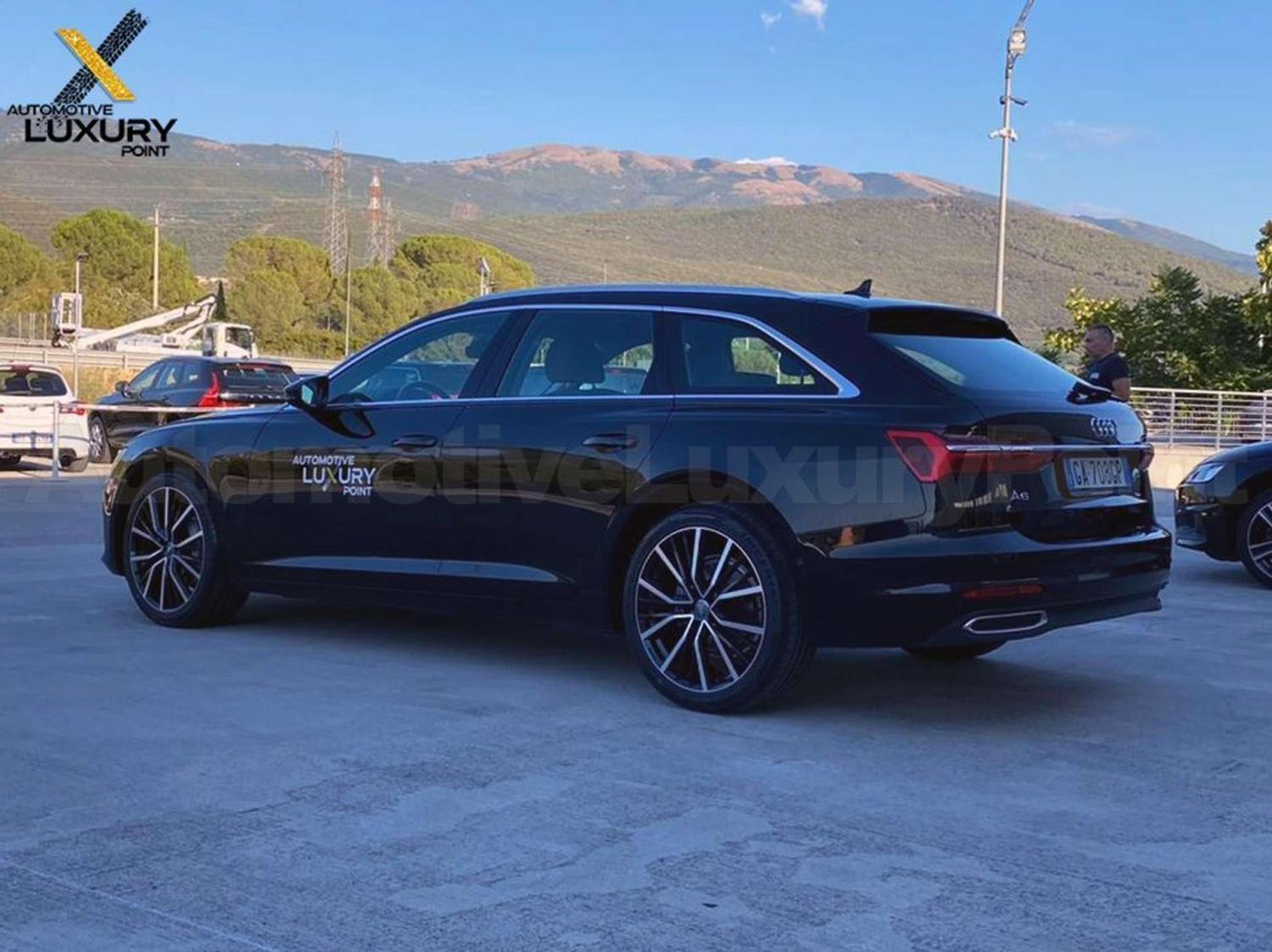 Audi A6  Avant 40 2.0 TDI Business Plus–