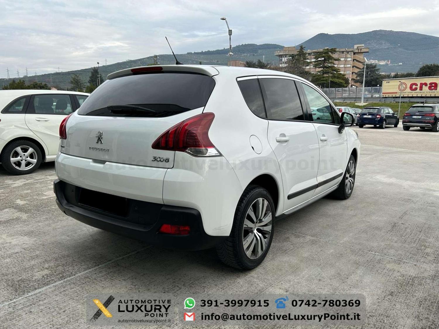 Peugeot 3008  1.6 bluehdi Active s