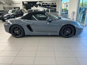 Porsche Boxster 718 T