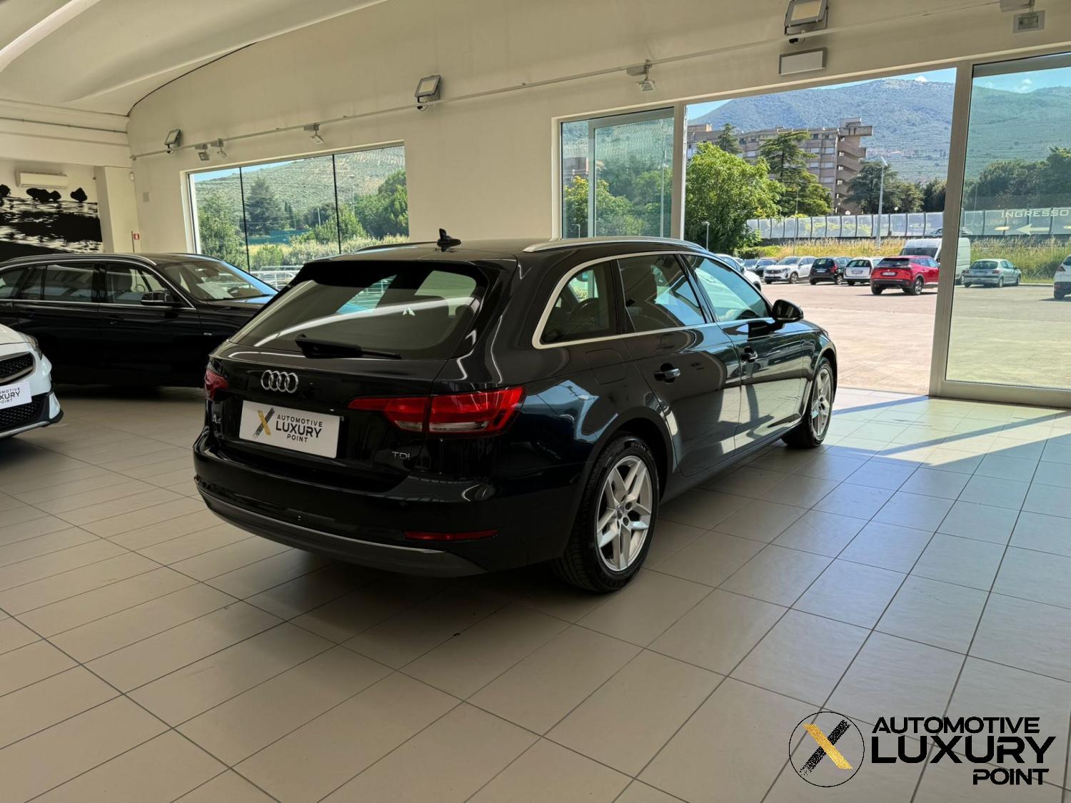 Audi A4 35 TDI Sport Tronic *