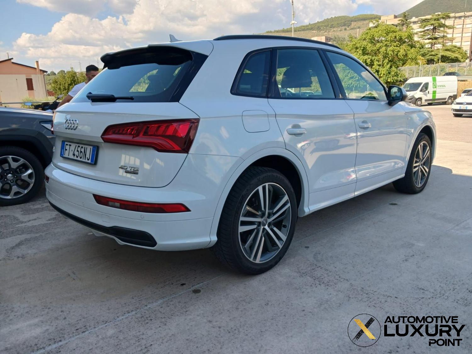 Audi Q5  40 TDI quattro S-Line tronic Plus