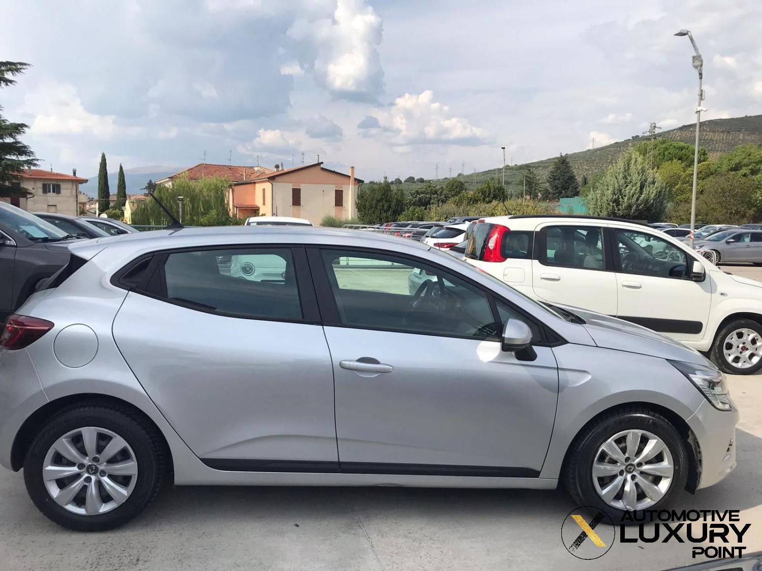 Renault Clio Blue DCi 8V 85 CV 5p. Business 1.5 Dci NEOPATENTATI